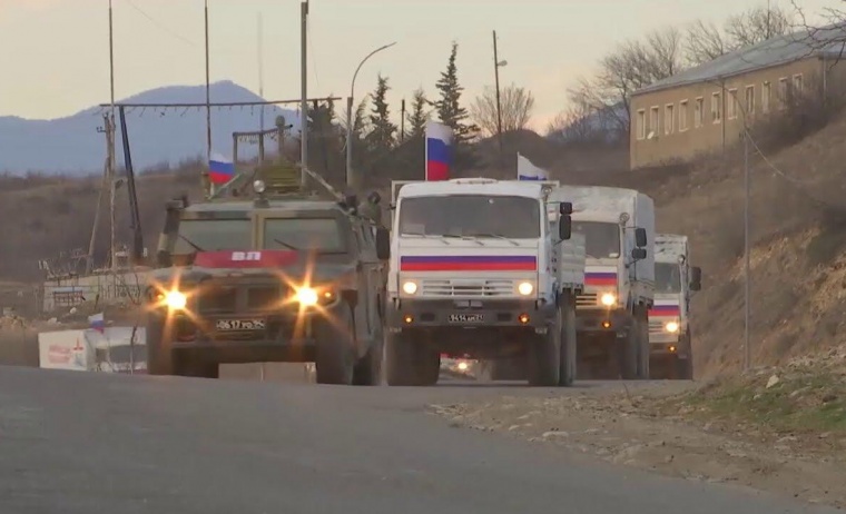 Российские миротворцы доставили груз в Кельбаджарский район Нагорного Карабаха