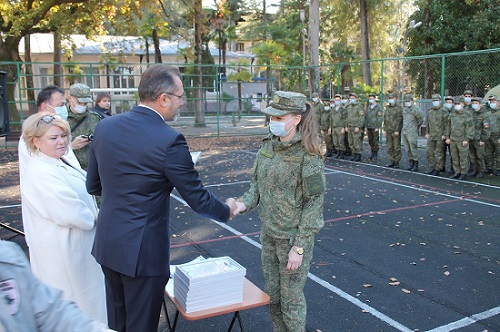 Соотечественники в Абхазии поблагодарили российских военврачей