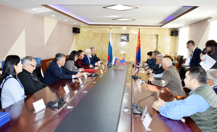 В Монголии открылись два Центра русского языка