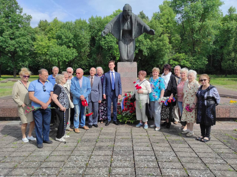 В Каунасе прошли памятные мероприятия по случаю 79-й годовщины освобождения города от нацистов