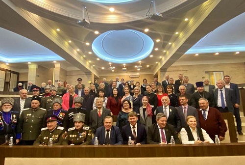 В Киргизии прошла страновая конференция российских соотечественников
