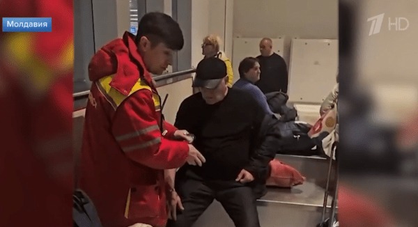 Оппозиционных молдавских политиков, побывавших в Москве, подвергли допросам в аэропорту Кишинева