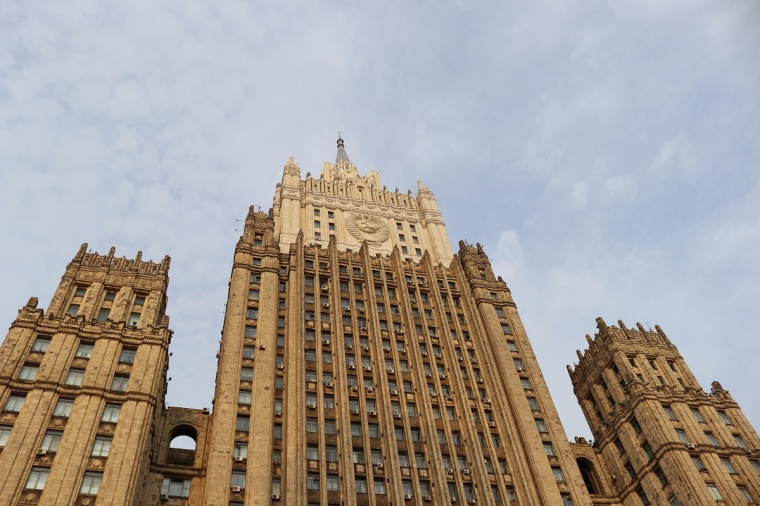 МИД России планирует открыть бюро помощи россиянам при загруженных диппредставительствах