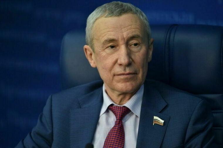 Андрей Климов: соотечественникам необходимо обеспечить возможность контактировать с депутатами