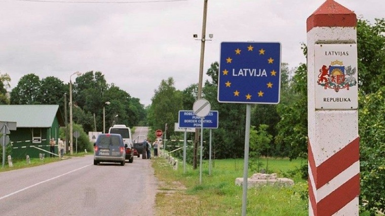 Страны Балтии договорились ограничить въезд россиянам
