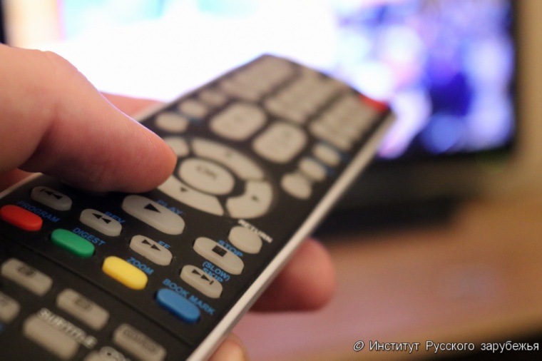 Шесть украинских телеканалов хотят наказать за трансляцию фильмов на русском языке