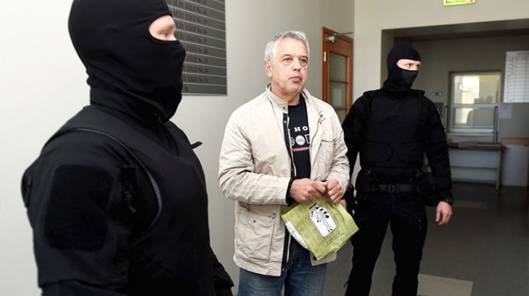 На Украине жителя Львова осудили на семь лет за видео о любви к России